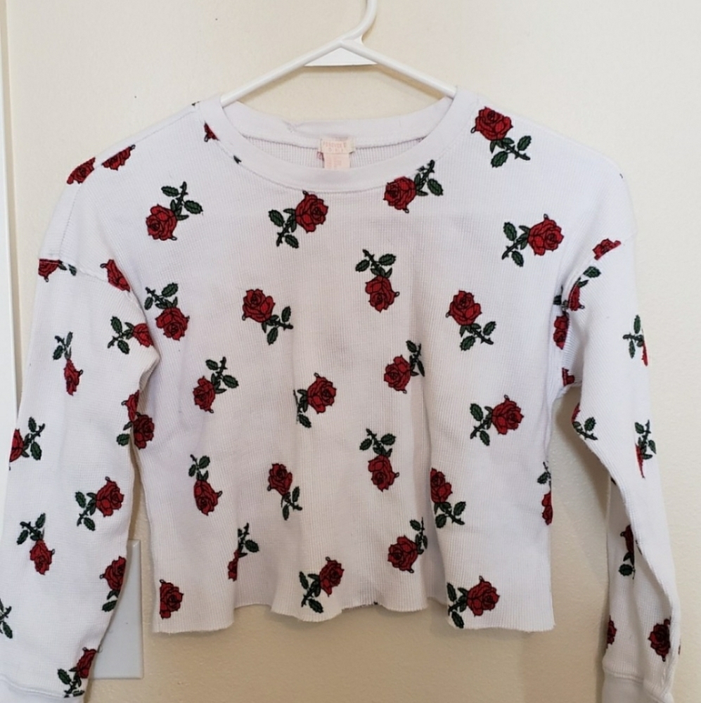 Forever21 cropped longsleeve with rose pattern